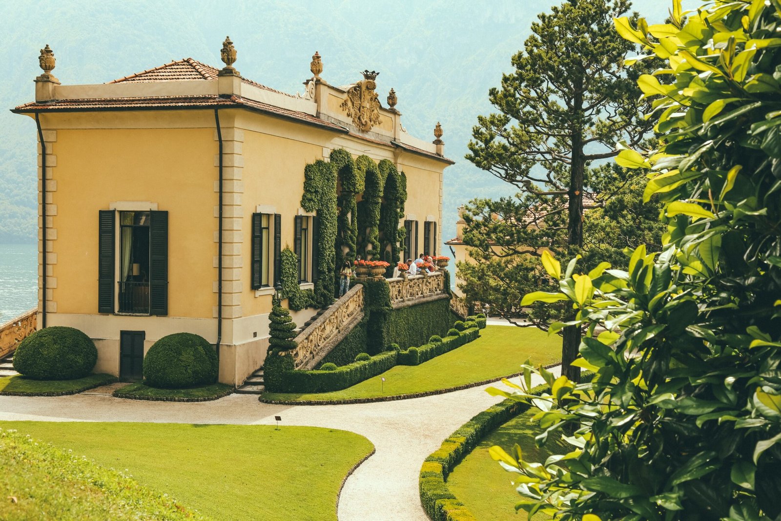 Real Estate Law – Villa Balbianello
